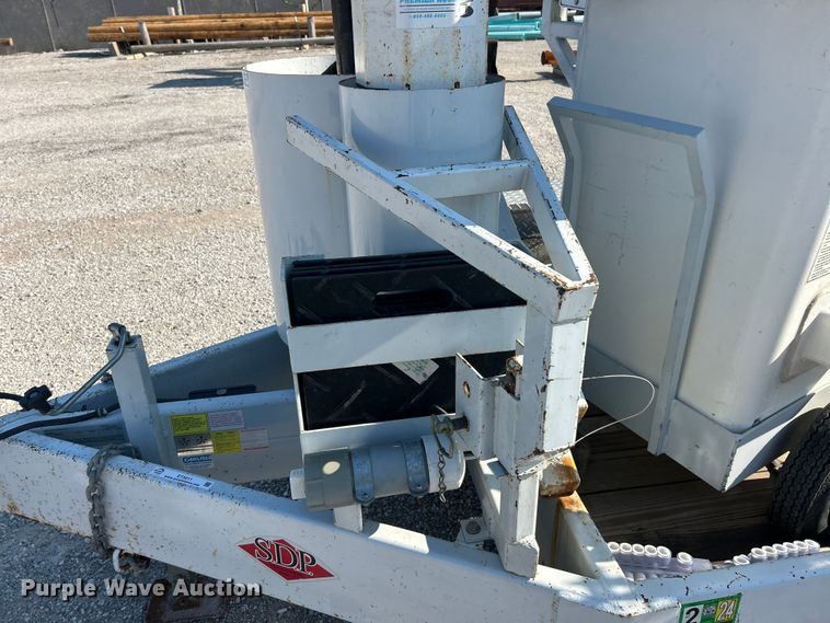 image for item ET3011 2002 S.D.P Manufacturing EZ Hauler 2500 mini digger derrick