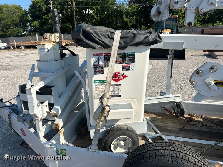 image for item ET3011 2002 S.D.P Manufacturing EZ Hauler 2500 mini digger derrick