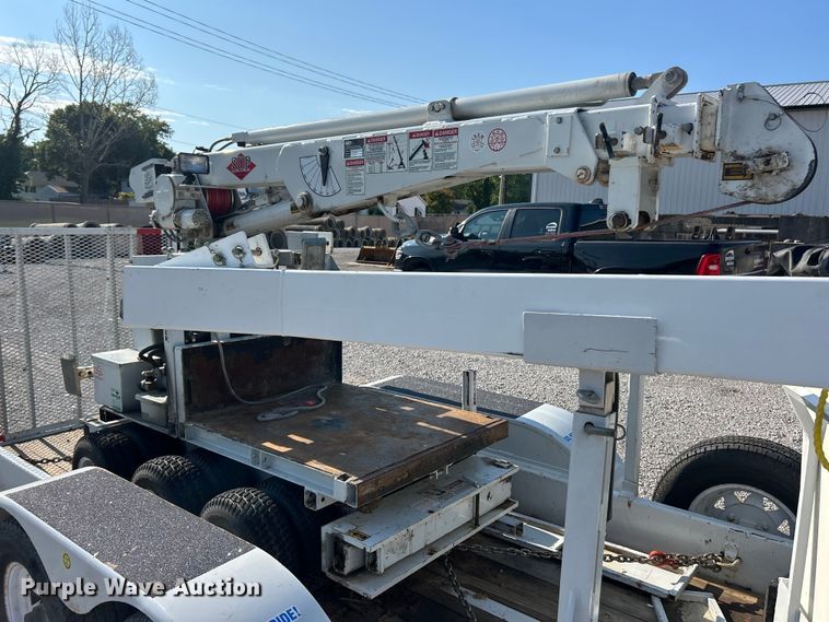 image for item ET3011 2002 S.D.P Manufacturing EZ Hauler 2500 mini digger derrick