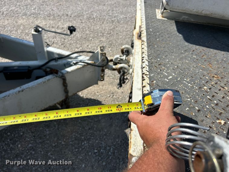 image for item ET3011 2002 S.D.P Manufacturing EZ Hauler 2500 mini digger derrick