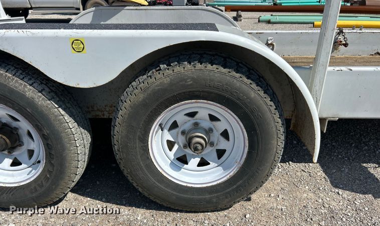 image for item ET3011 2002 S.D.P Manufacturing EZ Hauler 2500 mini digger derrick