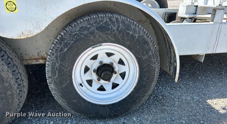 image for item ET3011 2002 S.D.P Manufacturing EZ Hauler 2500 mini digger derrick