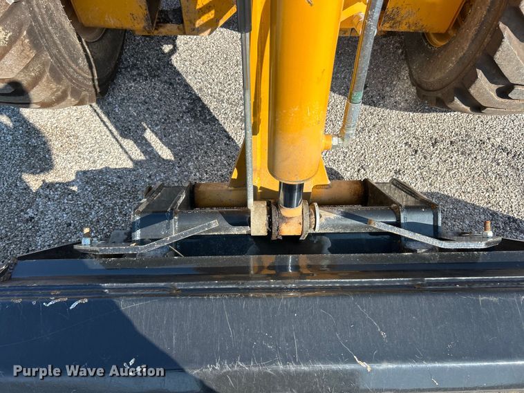 image for item ET3012 2016 Mauldin M413XT maintainer