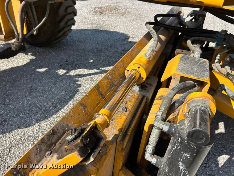 image for item ET3012 2016 Mauldin M413XT maintainer