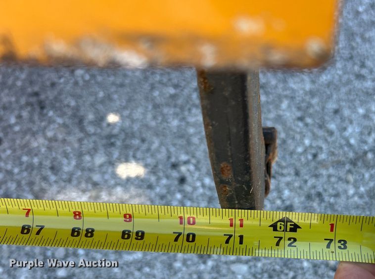 image for item ET3012 2016 Mauldin M413XT maintainer