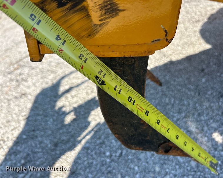 image for item ET3012 2016 Mauldin M413XT maintainer