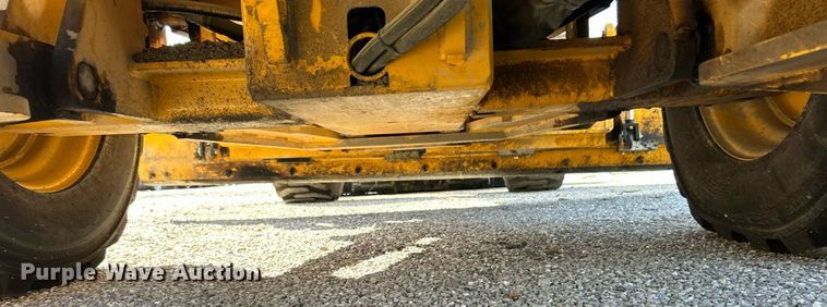 image for item ET3012 2016 Mauldin M413XT maintainer