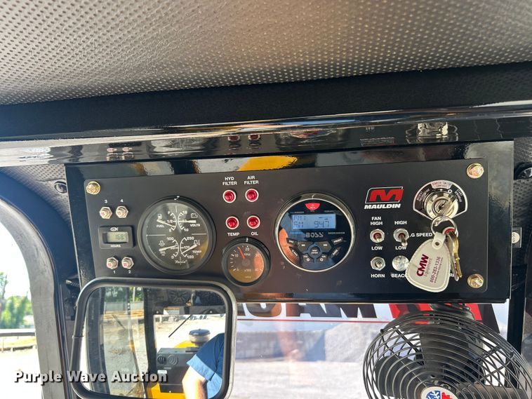 image for item ET3012 2016 Mauldin M413XT maintainer