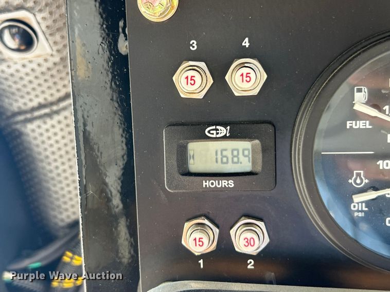 image for item ET3012 2016 Mauldin M413XT maintainer