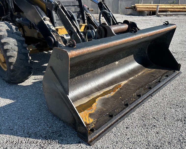 image for item ET3013 2003 Caterpillar 420D backhoe