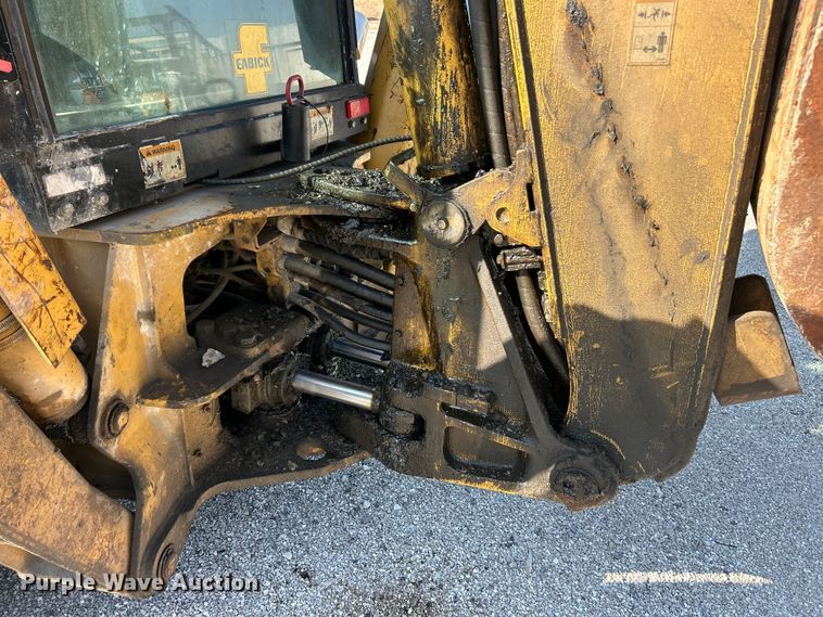 image for item ET3013 2003 Caterpillar 420D backhoe