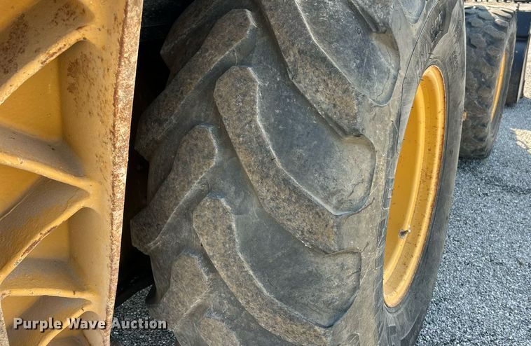 image for item ET3013 2003 Caterpillar 420D backhoe