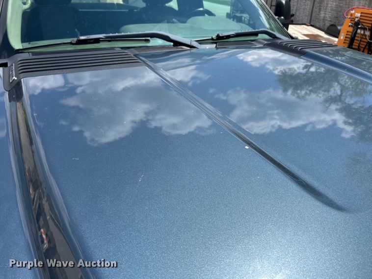 image for item ET3033 2007 Chevrolet Silverado 2500HD pickup truck