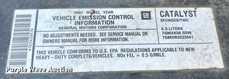 image for item ET3033 2007 Chevrolet Silverado 2500HD pickup truck