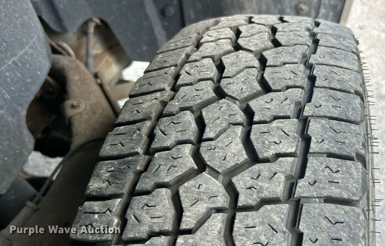 image for item ET3033 2007 Chevrolet Silverado 2500HD pickup truck