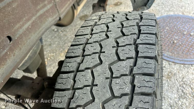 image for item ET3033 2007 Chevrolet Silverado 2500HD pickup truck