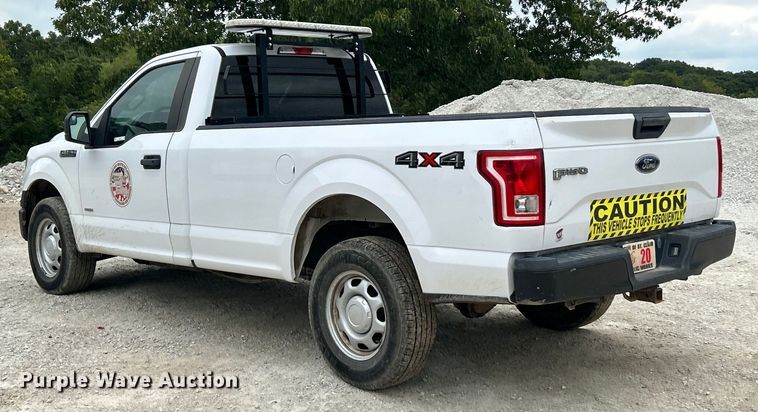 image for item ET3070 2016 Ford F150 XL pickup truck