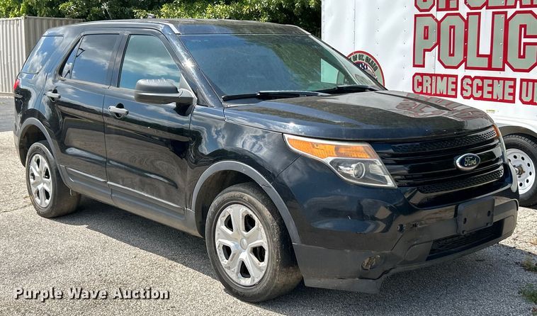 image for item ET3074 2013 Ford Explorer Police Interceptor SUV