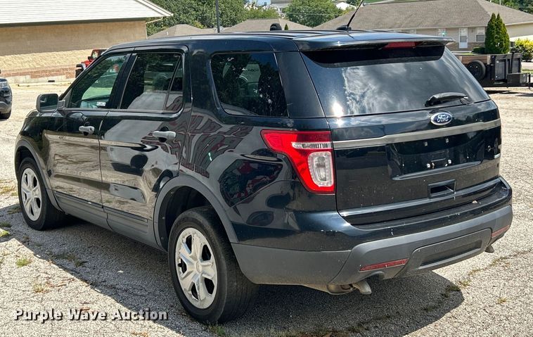 image for item ET3074 2013 Ford Explorer Police Interceptor SUV