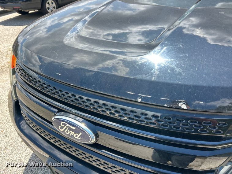 image for item ET3074 2013 Ford Explorer Police Interceptor SUV