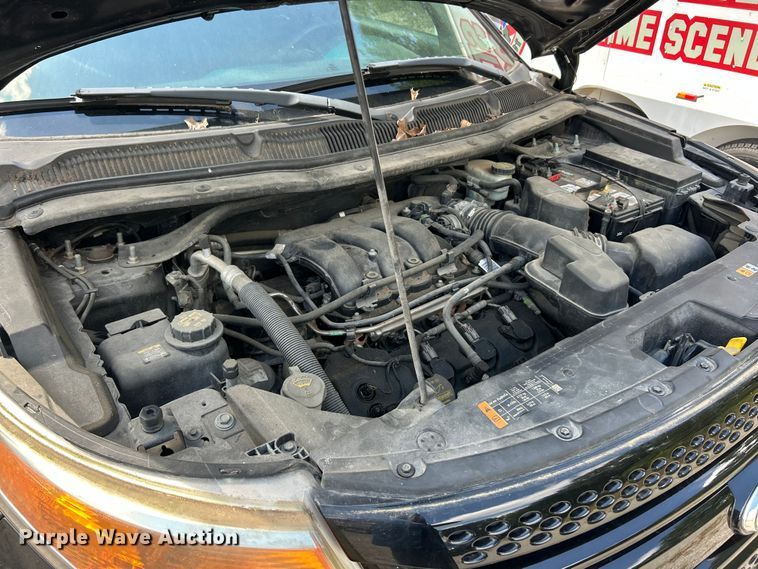 image for item ET3074 2013 Ford Explorer Police Interceptor SUV