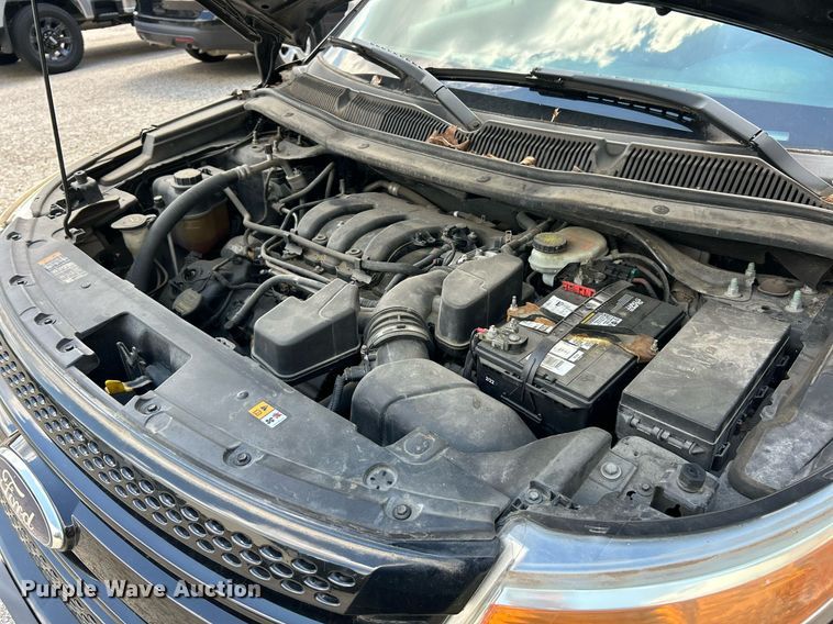 image for item ET3074 2013 Ford Explorer Police Interceptor SUV