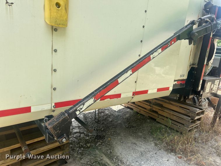 image for item ET3076 ODB SSL300S25 leaf vacuum truck bed