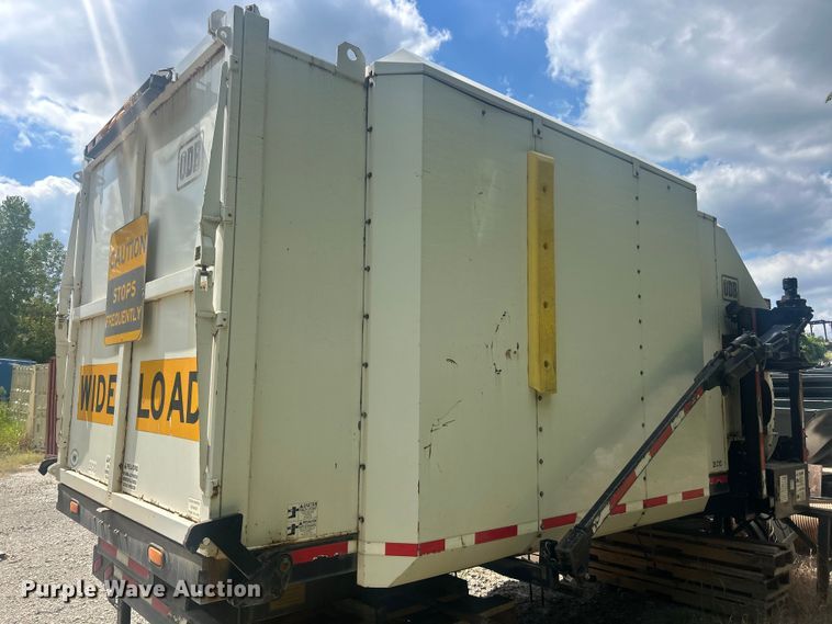 image for item ET3076 ODB SSL300S25 leaf vacuum truck bed