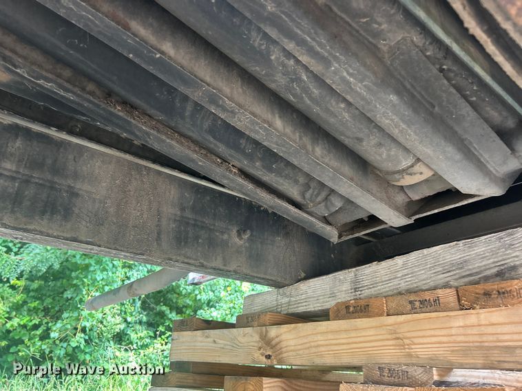 image for item ET3076 ODB SSL300S25 leaf vacuum truck bed