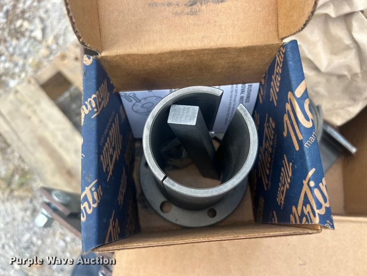 image for item ET3076 ODB SSL300S25 leaf vacuum truck bed