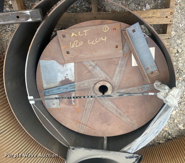 image for item ET3076 ODB SSL300S25 leaf vacuum truck bed