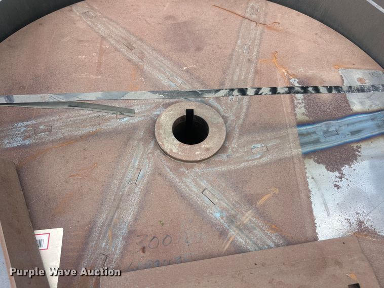 image for item ET3076 ODB SSL300S25 leaf vacuum truck bed