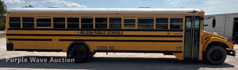 image for item EU0021 2006 Blue Bird Vision school bus