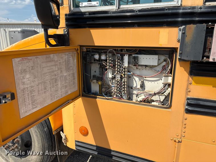 image for item EU0021 2006 Blue Bird Vision school bus