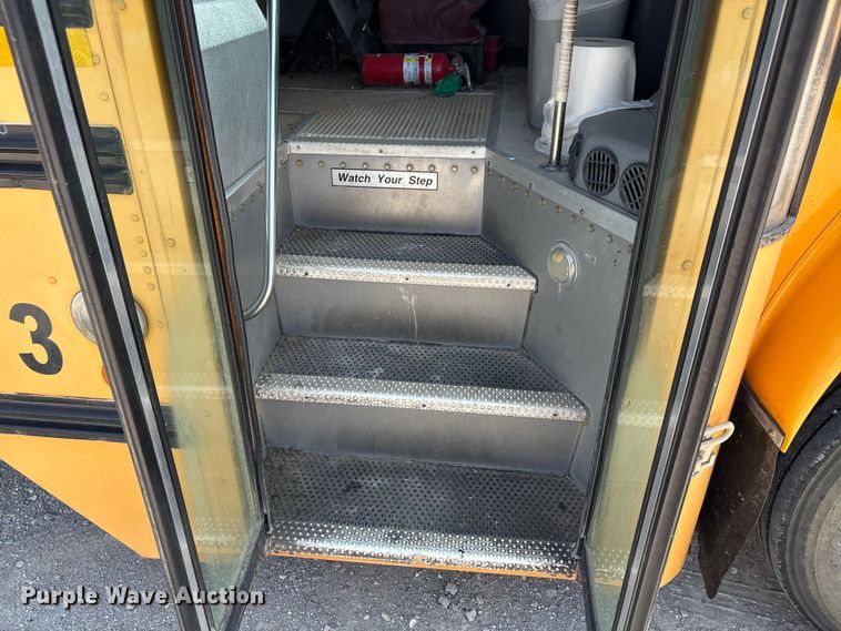 image for item EU0021 2006 Blue Bird Vision school bus