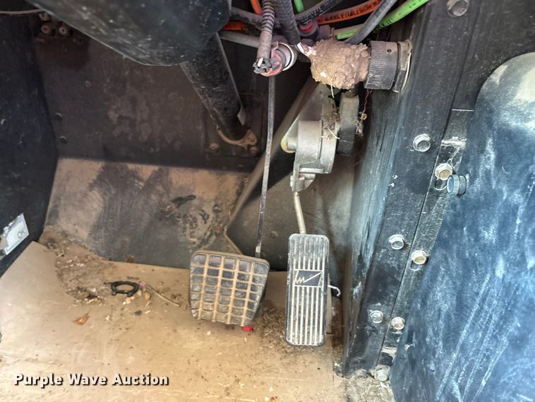 image for item EU0021 2006 Blue Bird Vision school bus