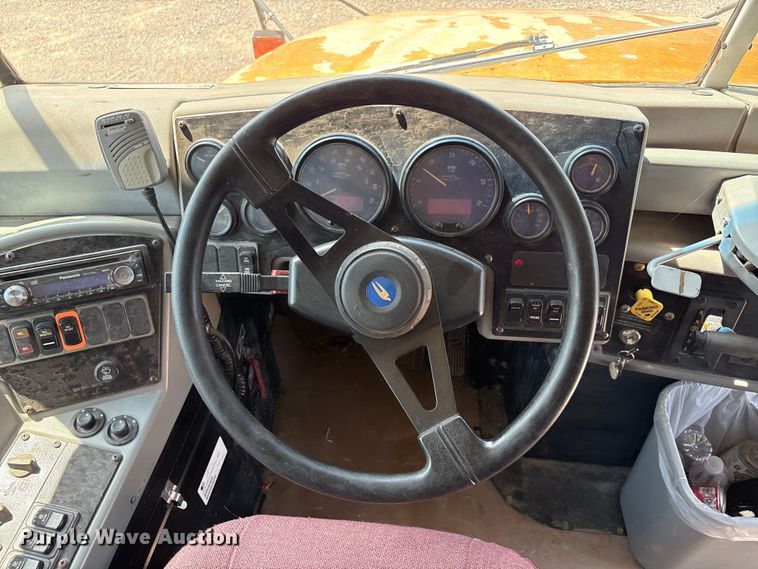 image for item EU0021 2006 Blue Bird Vision school bus