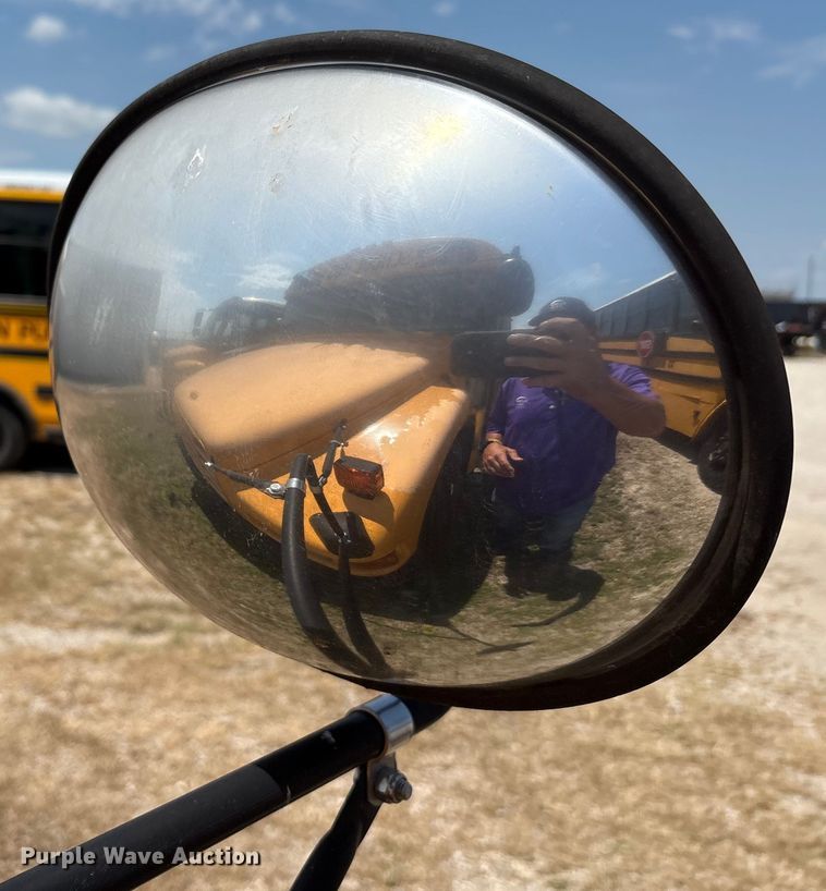 image for item EU0022 2005 Blue Bird Vision school bus