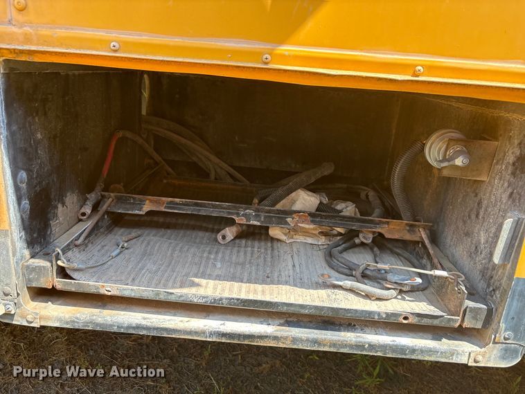 image for item EU0022 2005 Blue Bird Vision school bus