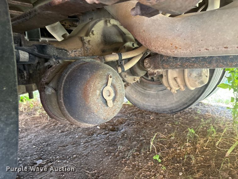 image for item EU0022 2005 Blue Bird Vision school bus