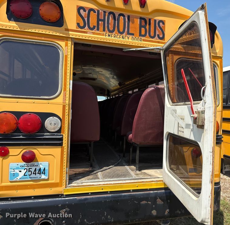 image for item EU0022 2005 Blue Bird Vision school bus