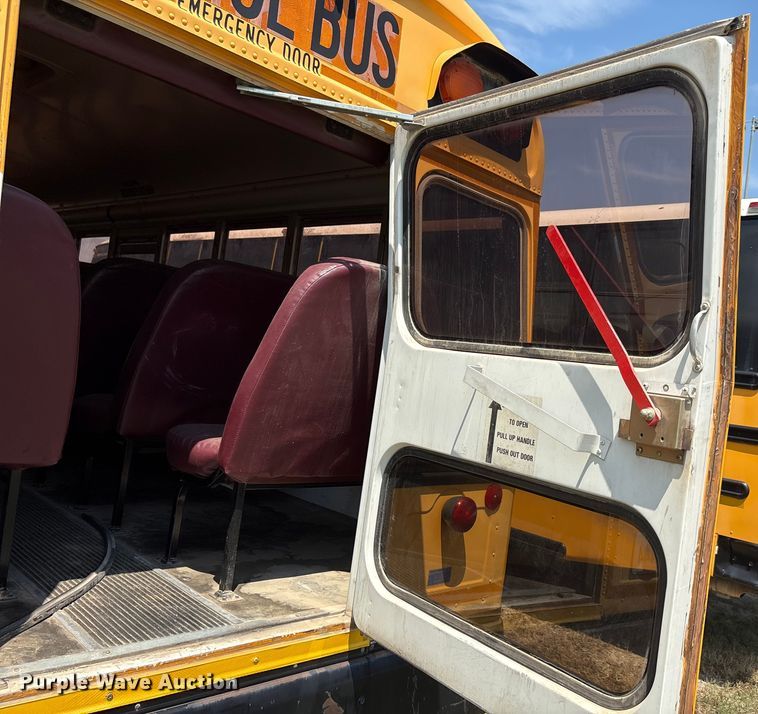 image for item EU0022 2005 Blue Bird Vision school bus