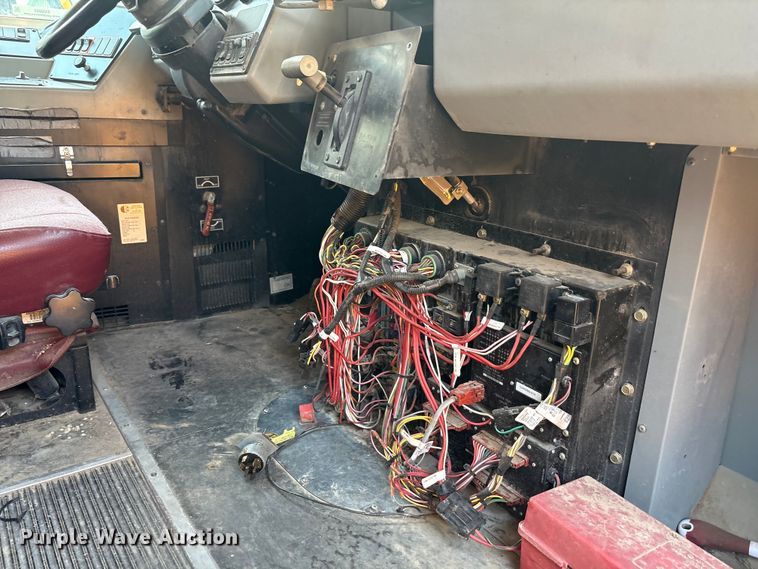 image for item EU0022 2005 Blue Bird Vision school bus