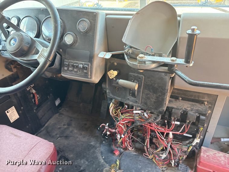 image for item EU0022 2005 Blue Bird Vision school bus