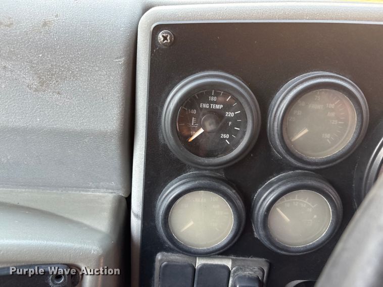 image for item EU0022 2005 Blue Bird Vision school bus