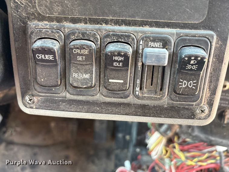 image for item EU0022 2005 Blue Bird Vision school bus