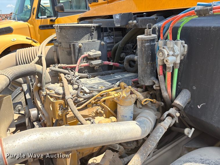 image for item EU0022 2005 Blue Bird Vision school bus