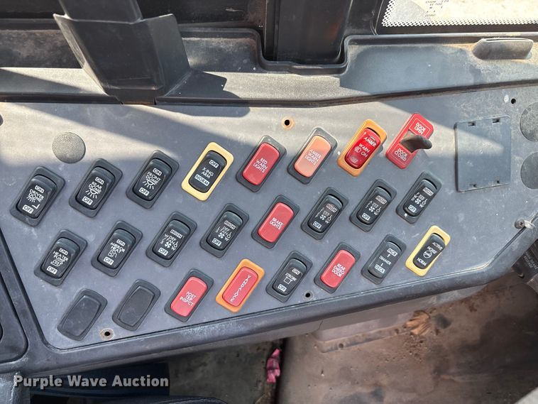 image for item EU0023 2011 Thomas Built school bus