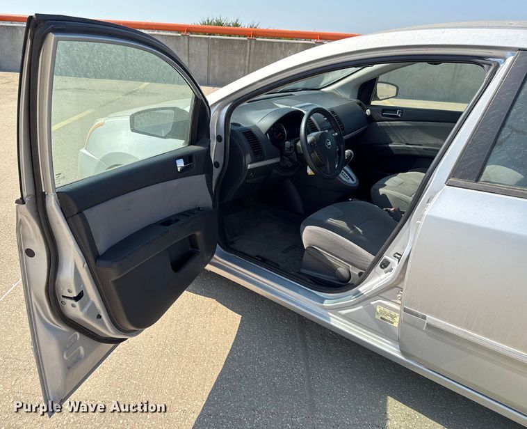 image for item EU2056 2012 Nissan Sentra 