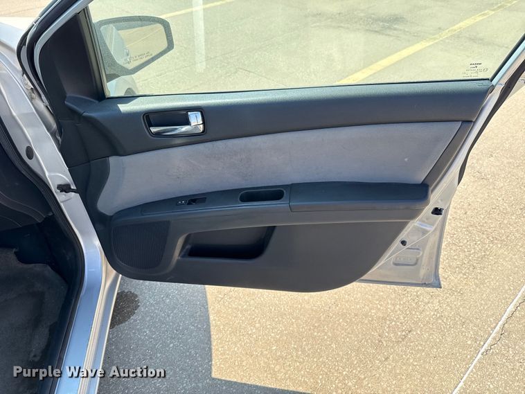 image for item EU2056 2012 Nissan Sentra 